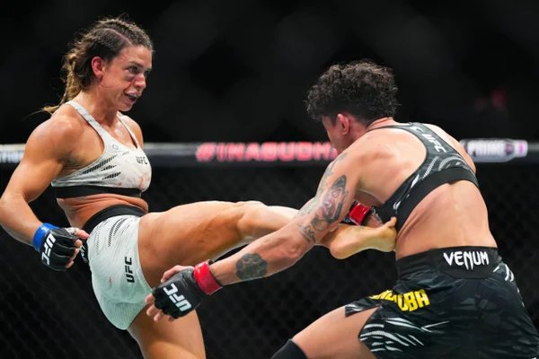 É do Brasil! Mackenzie Dern é a nova campeã peso-palha do UFC