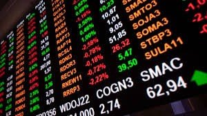 O dólar recuava 0,53% (Imagem: Shutterstock)