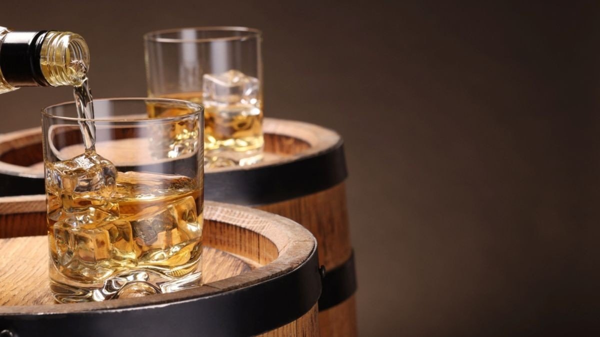Governo tenta coibir venda de produtos para falsificação de bebidas (Imagem: Shutterstock)