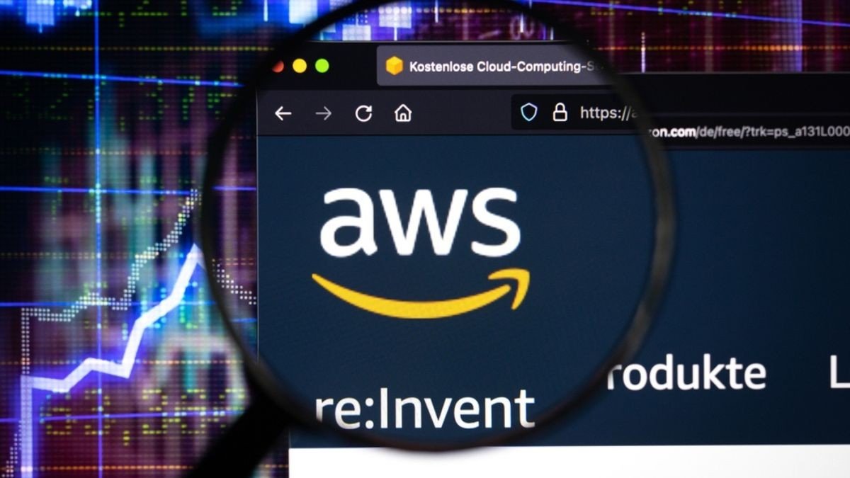 A AWS fornece infraestrutura digital sob demanda (Imagem: Shutterstock)