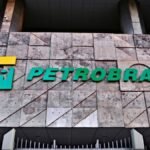 Atualmente, a Petrobras conta com 41.778 empregados (Imagem: Shutterstock)