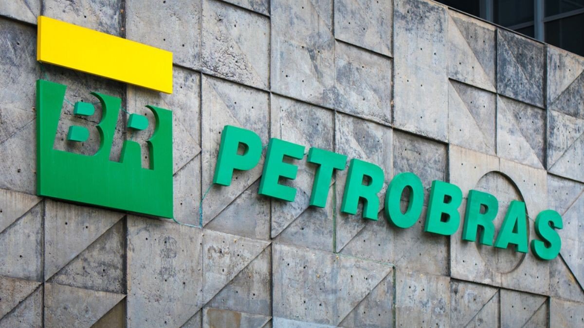 Petrobras divulga dados de produção e vendas nesta 6ª (24) e o balanço do 3T25 no dia 6 de novembro (Imagem: Shutterstock)